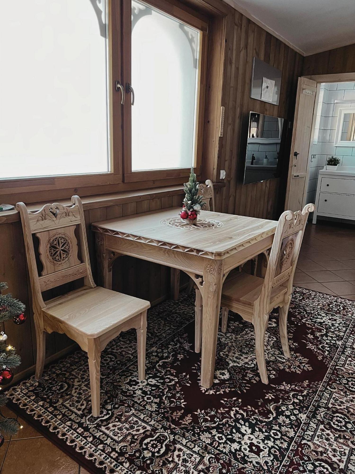 Apartamenty Goralski Dach Nad Glowa Poronin Extérieur photo